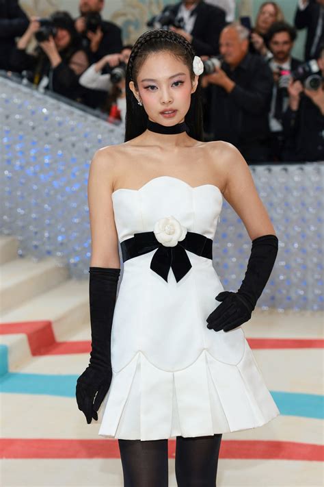 jennie kim chanel outfit black|jennie dress to impress outfits.